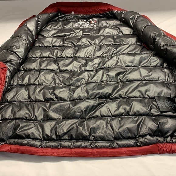 Point Zero Tech Ultra Light Performance Vest Size Small Colour Burgundy - Picture 3 of 13